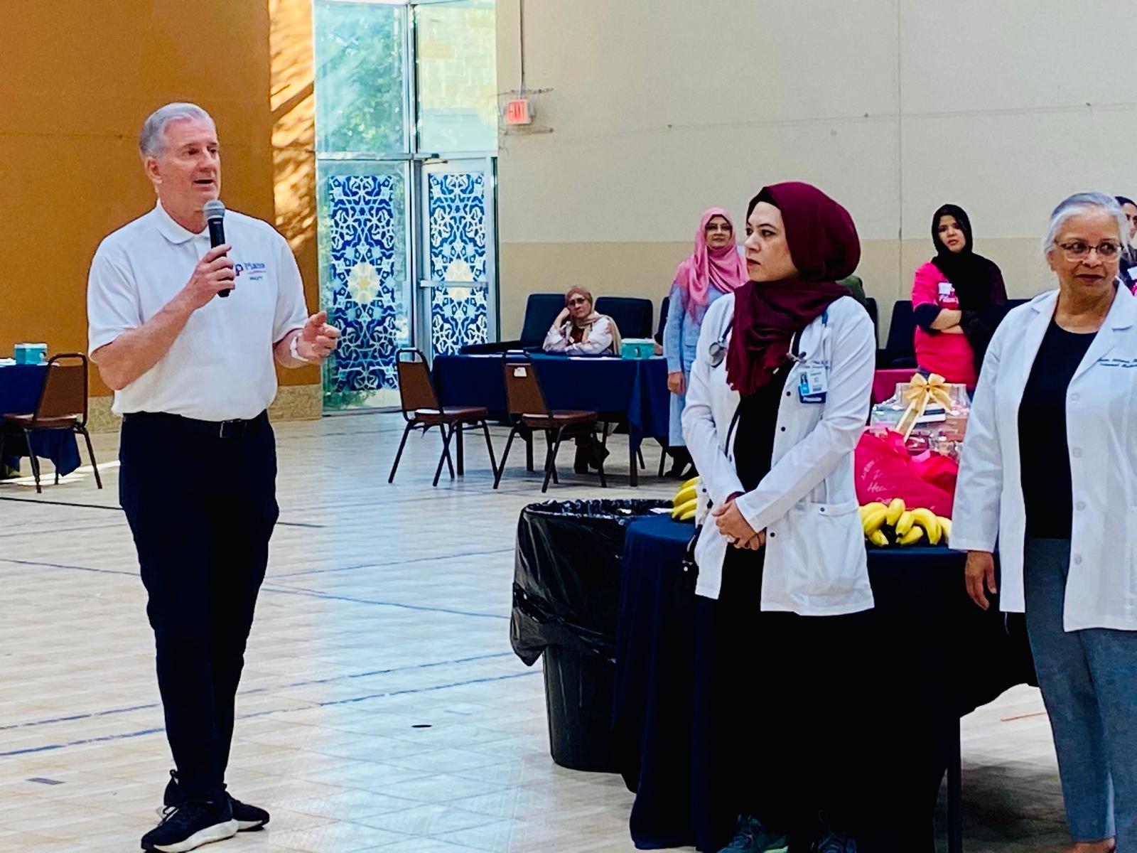 Mayor John B. Muns of Plano addressing attendees at the October 11, 2025 community health fair